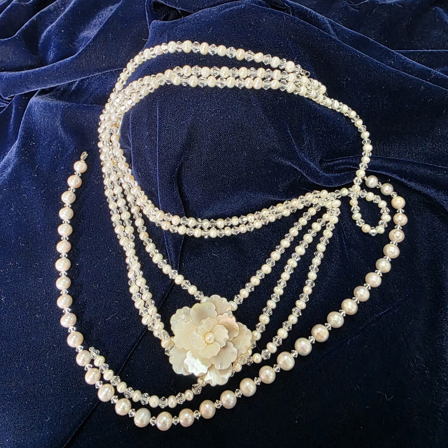 Bridal hair piece and jewellery 1